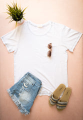 CONTRAST STITCH POCKET TEE