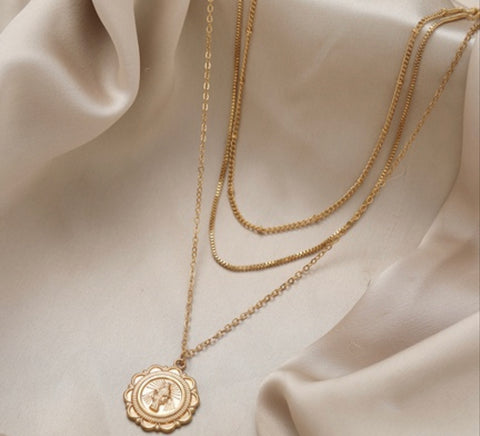 WANETA LAYERED NECKLACE